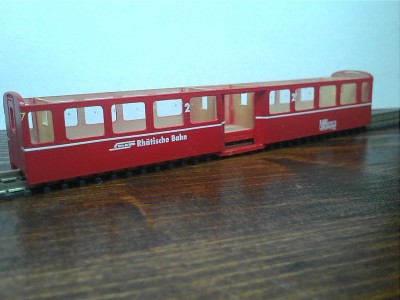 RHB MITTELEINSTIEG-ICH MODELS 08.jpg