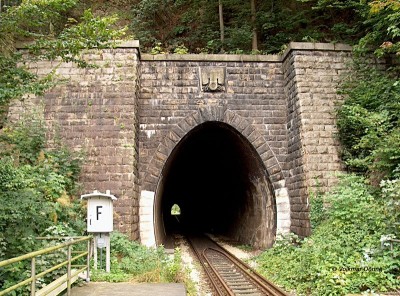 mueglitztalbahn-nordost-portal-erbaut-1936-des-78894.jpg