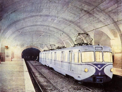 stazione_metropolitana_di_termini_elettromotrice_MR_100_foto_1955.png
