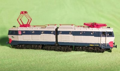 loco656b.jpg